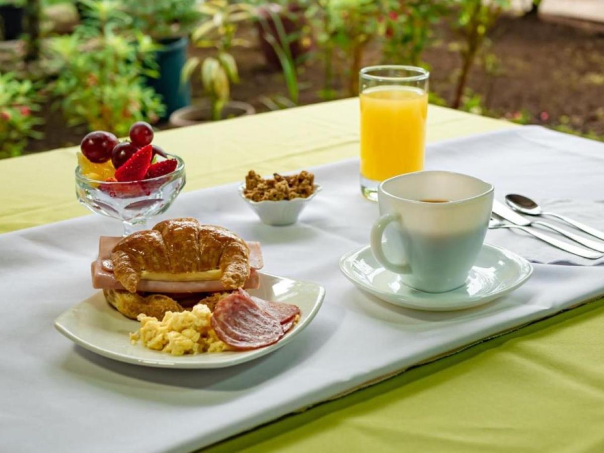 Hotel Twin Galapagos Puerto Ayora  Ngoại thất bức ảnh