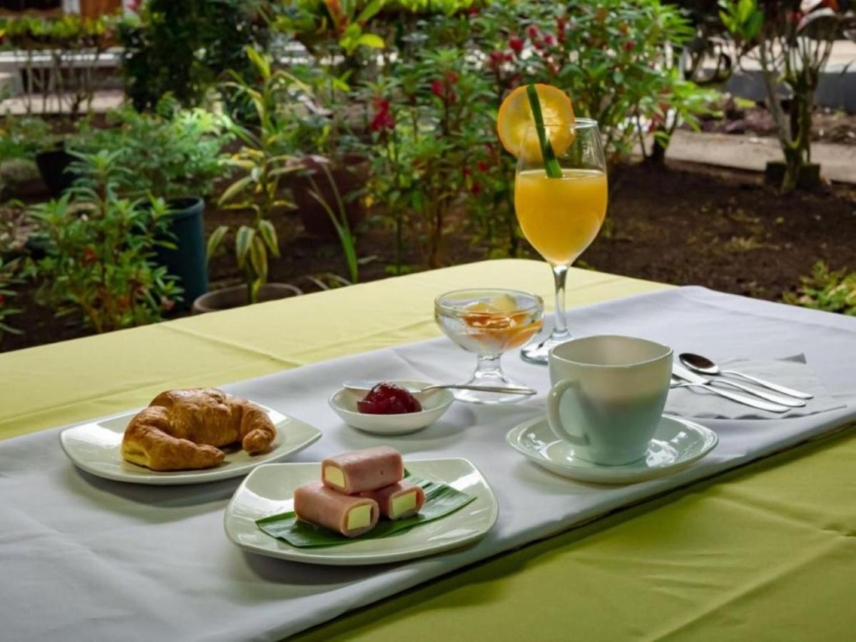 Hotel Twin Galapagos Puerto Ayora  Ngoại thất bức ảnh