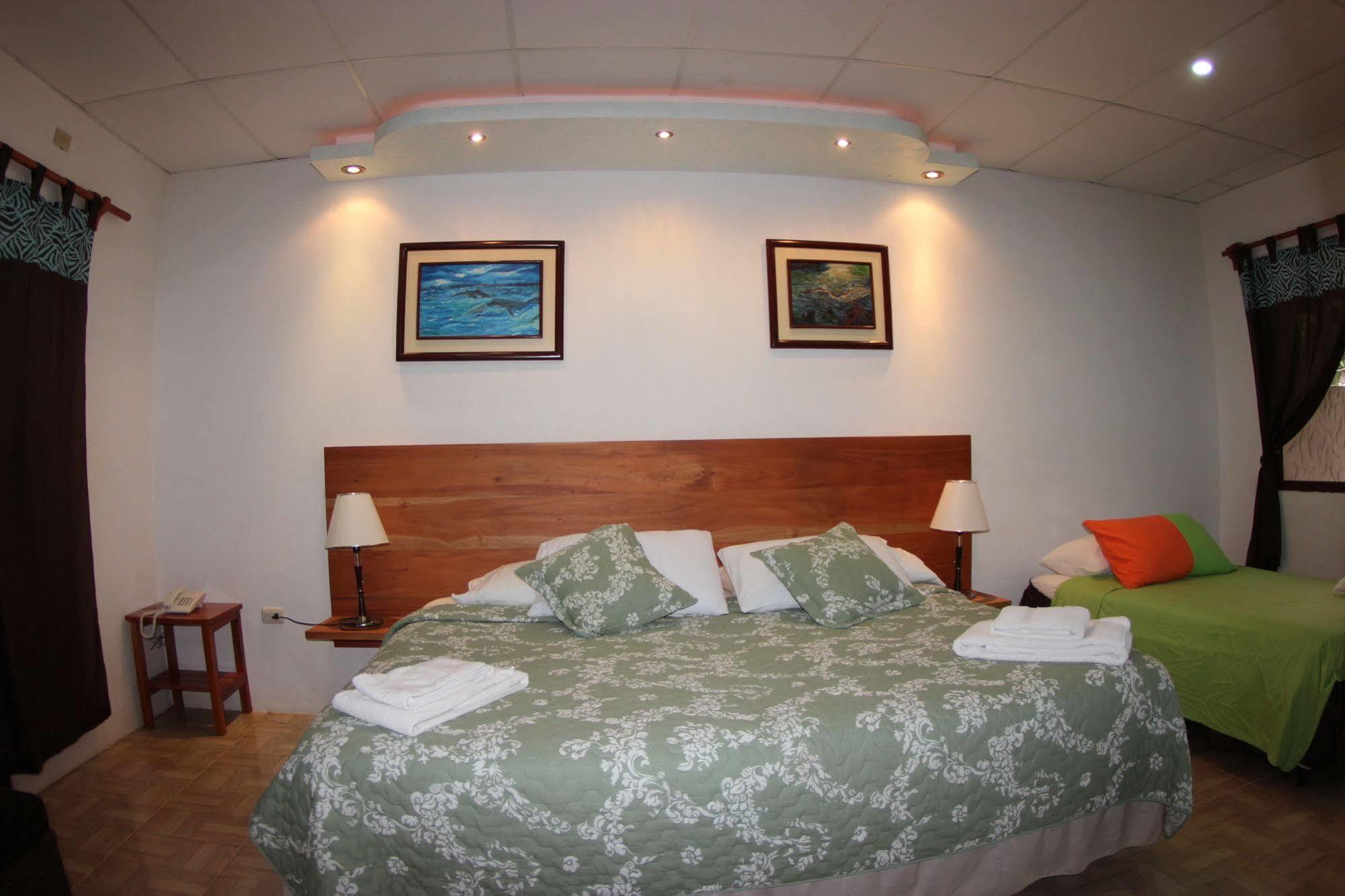 Hotel Twin Galapagos Puerto Ayora  Ngoại thất bức ảnh