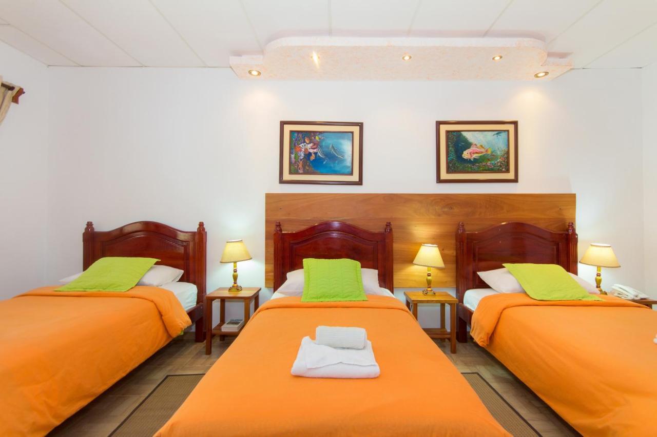 Hotel Twin Galapagos Puerto Ayora  Ngoại thất bức ảnh