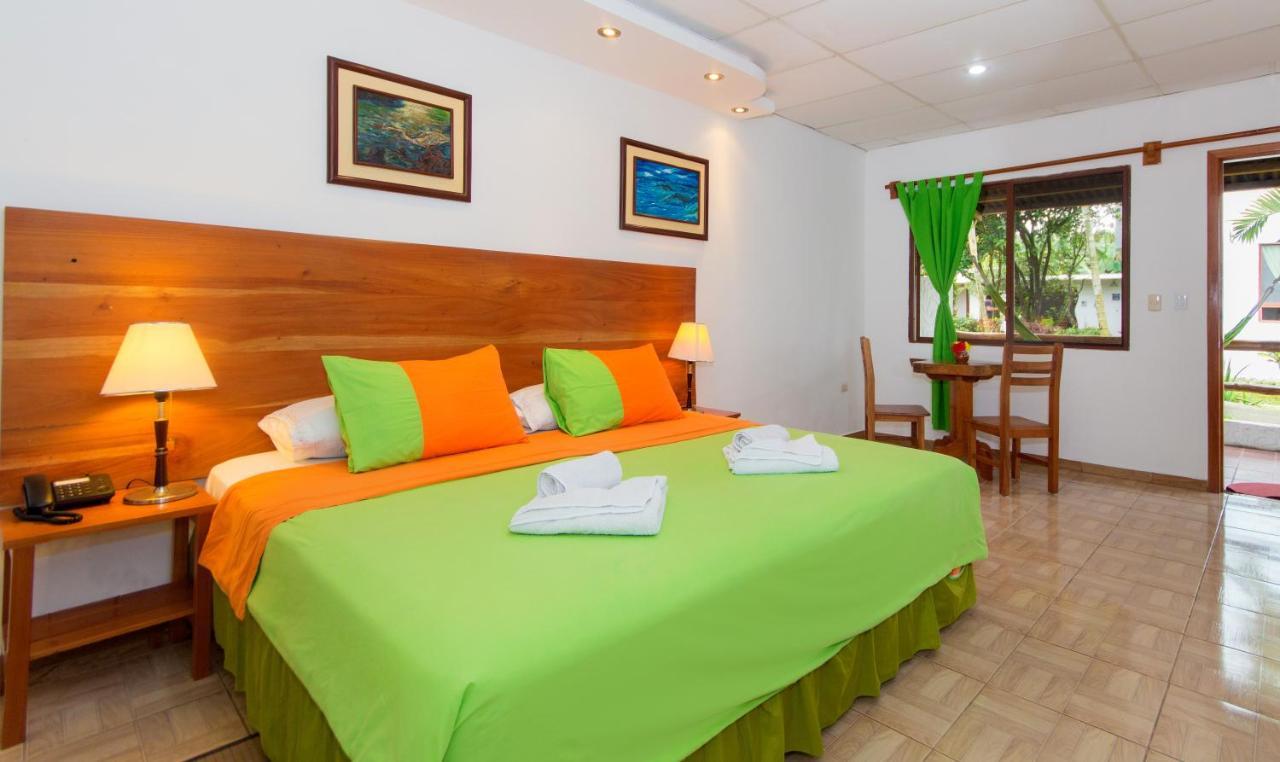 Hotel Twin Galapagos Puerto Ayora  Ngoại thất bức ảnh