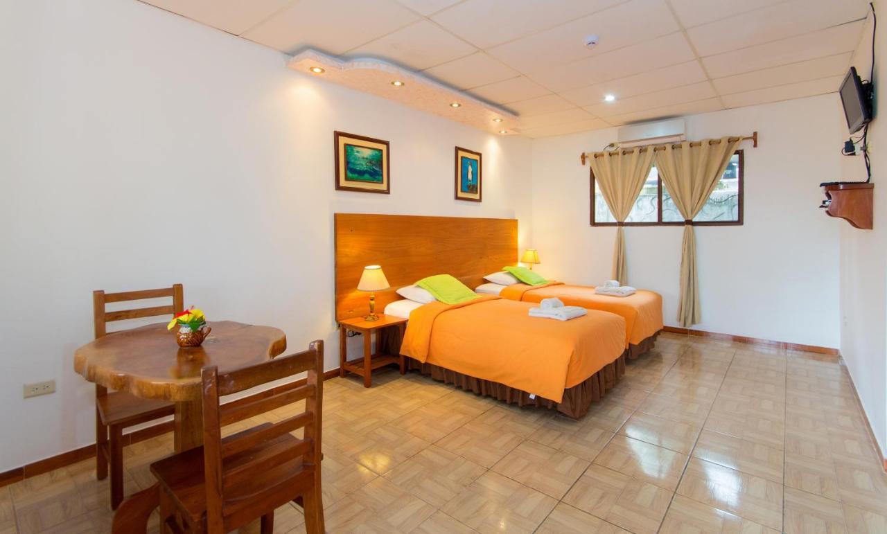 Hotel Twin Galapagos Puerto Ayora  Ngoại thất bức ảnh